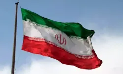 İran: ABD-İsrail hedeflerine yaklaşık 700 füze ve 3 bin 600 İHA atıldı