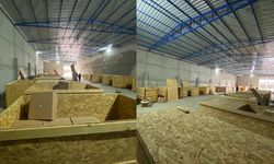 Adana'da sandıklı tuzak çöktü! 8.7 milyonluk kaçak makaron sevkiyatı polis engelinde