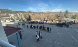 AFAD’dan Türkoğlu’nda deprem haftası eğitimi ve tahliye tatbikatı