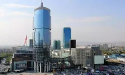 AVM, hafta sonu 18 yaş altındakilerin velisi olmadan girişlerini yasakladı