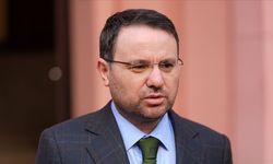 Bakan Uraloğlu Karadeniz'de patlama meydana gelen gemiyle alakalı konuştu