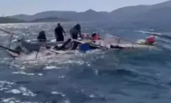 Balıkçı Teknesi Yarı Batık Bulundu: 7 Kişi Son Anda Kurtarıldı
