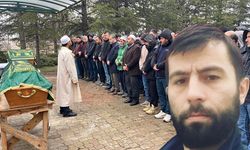 Bayram yolunda kazada hayatını kaybeden çift toprağa verildi