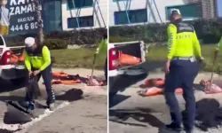 Belediye Yapmayınca Bozuk Yolları Vatandaş ve Jandarma Onardı