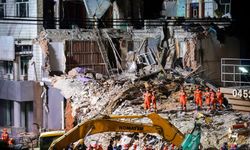 Bina Çöktü: Enkaz Altındaki 7 Kişi Hayatını Kaybetti