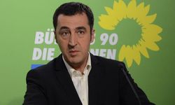 Cem Özdemir Kimdir? Almanya’da Eyalet Başkanı Olacak mı?