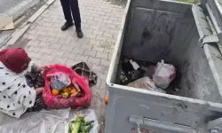 Çöpten eşya topluyormuş gibi duygu sömürüsü yapan 2 dilenci yakalandı