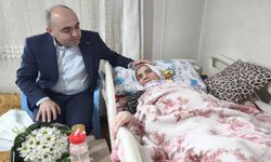 Cumhuriyetin tanığı 113 yaşındaki Cemile ninenin Kadınlar Günü kutlandı