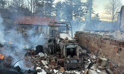 Çorum’da korkutan akşam: Ev yangını evi kül etti, takla atan araçta sürücü ehliyetsiz çıktı