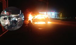 Hatay’da kaza yapan otomobil alev alev yandı
