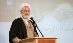 İran’da Kritik Değişim: Hamaney’in Yerine Geçici Olarak Ayetullah Arafi Atandı