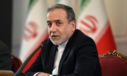 İran’da yeni lider 1-2 gün içinde seçilecek mi? Arakçi’den suikast sonrası kritik açıklama