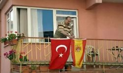 İspanya Türkiye Olayı Nedir? “Bayrak Asan Dayı” Görseli Gündemde