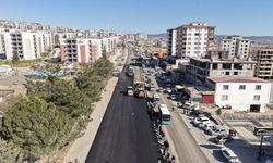 Kahramanmaraş Doğukent yolunda asfalt çalışması başladı