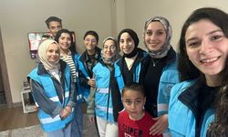 Kahramanmaraşlı öğrenciler erzak kolilerini ulaştırdı