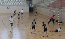 Kahramanmaraş’ta 2. Lig kadınlar hentbol maçında Elazığ ekibi galip geldi