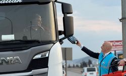 Kahramanmaraş’ta iftara 5 kala vatandaşlara ikram