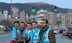 Kahramanmaraş'ta iftara yetişemeyenlere iftarlık dağıtıldı