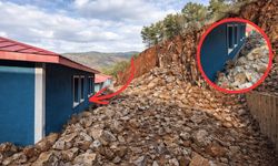 Kahramanmaraş'ta köy konutlarında heyelan tehlikesi! Vatandaşlar çözüm bekliyor