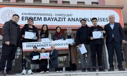 Kahramanmaraş’ta öğrencilere 5 bin TL ödül verildi