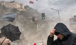 Kahramanmaraş’ta Şiddetli Rüzgar Etkili Oluyor