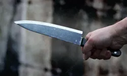 Kahramanmaraş’ta sokak kavgası kanlı bitti: Genç, sırtından bıçaklandı