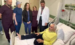 Kalbi 3 saat durdurularak, aort damarı değiştirildi