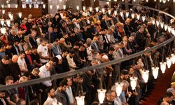 Katılımcıların Sadece %31’i Düzenli Namaz Kıldığını Söyledi