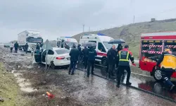 Kontrolden Çıkan Otomobil Devrildi: 1 Genç Hayatını Kaybetti