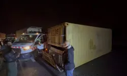 Kuzey Marmara Otoyolu'nda 2 TIR çarpıştı: 2 yaralı