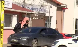 Lisede bıçaklı saldırı: 1 öğrenci, 2 öğretmen ve arkadaşını bıçakladı