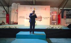 Nurullah Genç, Ramazan akşamını şiirleriyle süsledi