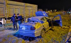 Otomobil ile hafif ticari araç çarpıştı, 5 kişi yaralandı