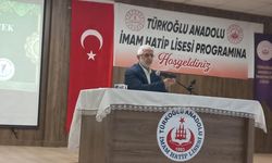 Ramazan Kayan, Türkoğlu Anadolu İmam Hatip Lisesi’nde Gençlerle Buluştu