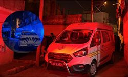 Sokak ortasında silahlı kavga! Yoldan geçen genç hayatını kaybetti