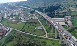 TEM’de Zincirleme Kaza: 1 Yaralı, Trafik 3 Saat Aksadı