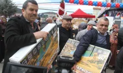 Ucuz Televizyon Çılgınlığı: 6 Bin TL’lik Ürün 1.750 TL’ye Düştü, Kalabalık Adeta Birbirini Ezdi