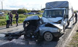 İkiye bölünen Tofaş'ın sürücüsü öldü: Feci kazanın görüntüleri ortaya çıktı