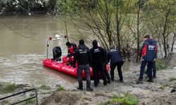 Yürek yakan olayı ağabeyi anlattı: Kardeşim balığı almak istedi, ip kopunca nehre düştü ve gitti