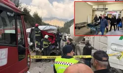 Minibüs ile beton mikserinin çarpıştığı kazada ölen 7 kişinin cenazeleri alındı