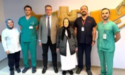 72 Yaşındaki Hastanın Kalçasından 3,7 Kiloluk Tümör Çıkarıldı