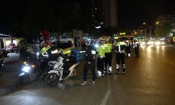 Adana’da motosiklet sürücülerine 498 bin TL ceza kesildi