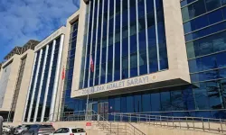 Banyo duvarını delip gizli kamerayla komşusu ve kızlarını kayda alan şüpheli tutuklandı