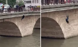 Bunalıma Giren Genç, Köprüden Nehre Atladı
