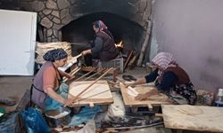 Depremzede kadınlar üretiyor! Ayda 6 bin yufka ekmek