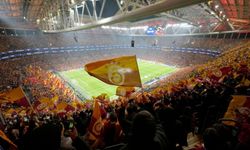 Galatasaray şampiyon oldu mu, lig bitti mi? 3-0'lık derbi galibiyeti sonrası şampiyonluk hesapları