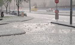 Gaziantep'te ceviz büyüklüğünde dolu yağdı!