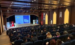 Gaziantep’te Kamu Personeline Dezenformasyonla Mücadele Eğitimi Verildi