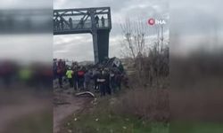 Halk Otobüsü Kaza Yaptı: 4 Ölü, 13 Yaralı