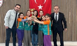 Kahramanmaraş'ta satranç heyecanı! Minik dâhiler yarıştı